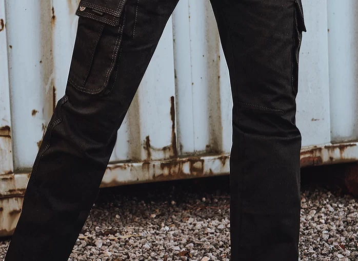 Jeansowy zawrót głowy – wybór spodni denimowych dla mężczyzn